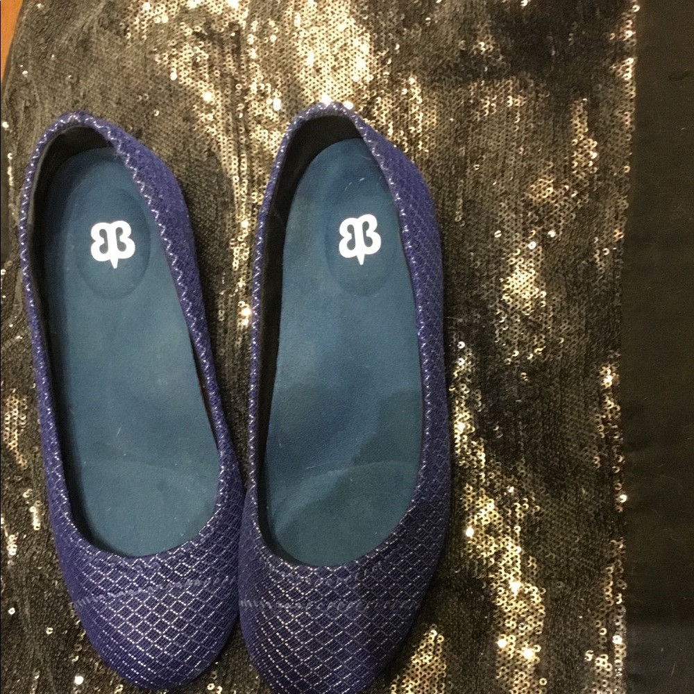 Blue beta brand flats